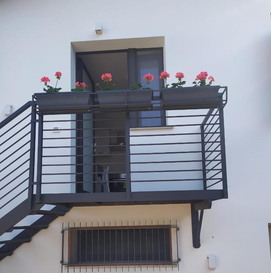 B&B Casa Gaia - Сирмионе Экстерьер фото