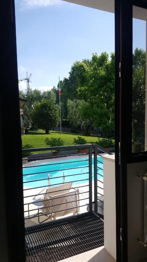 B&B Casa Gaia - Сирмионе Экстерьер фото