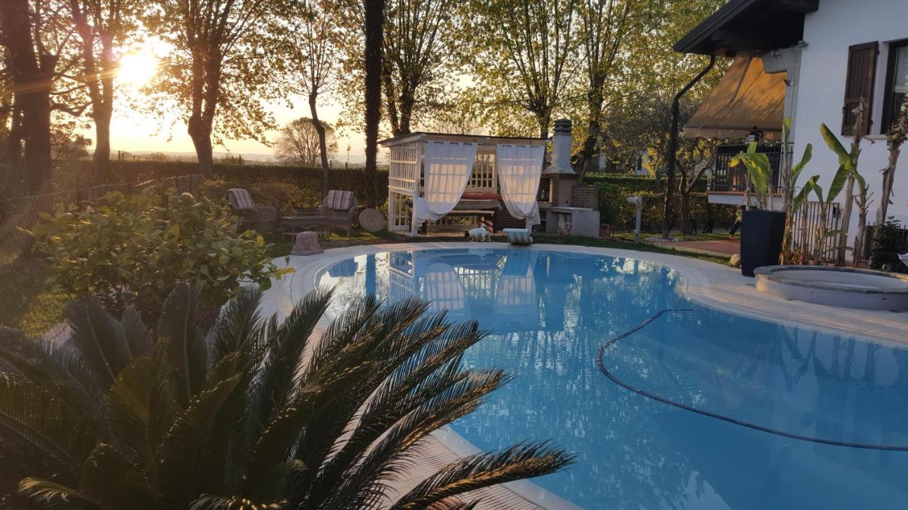 B&B Casa Gaia - Сирмионе Экстерьер фото