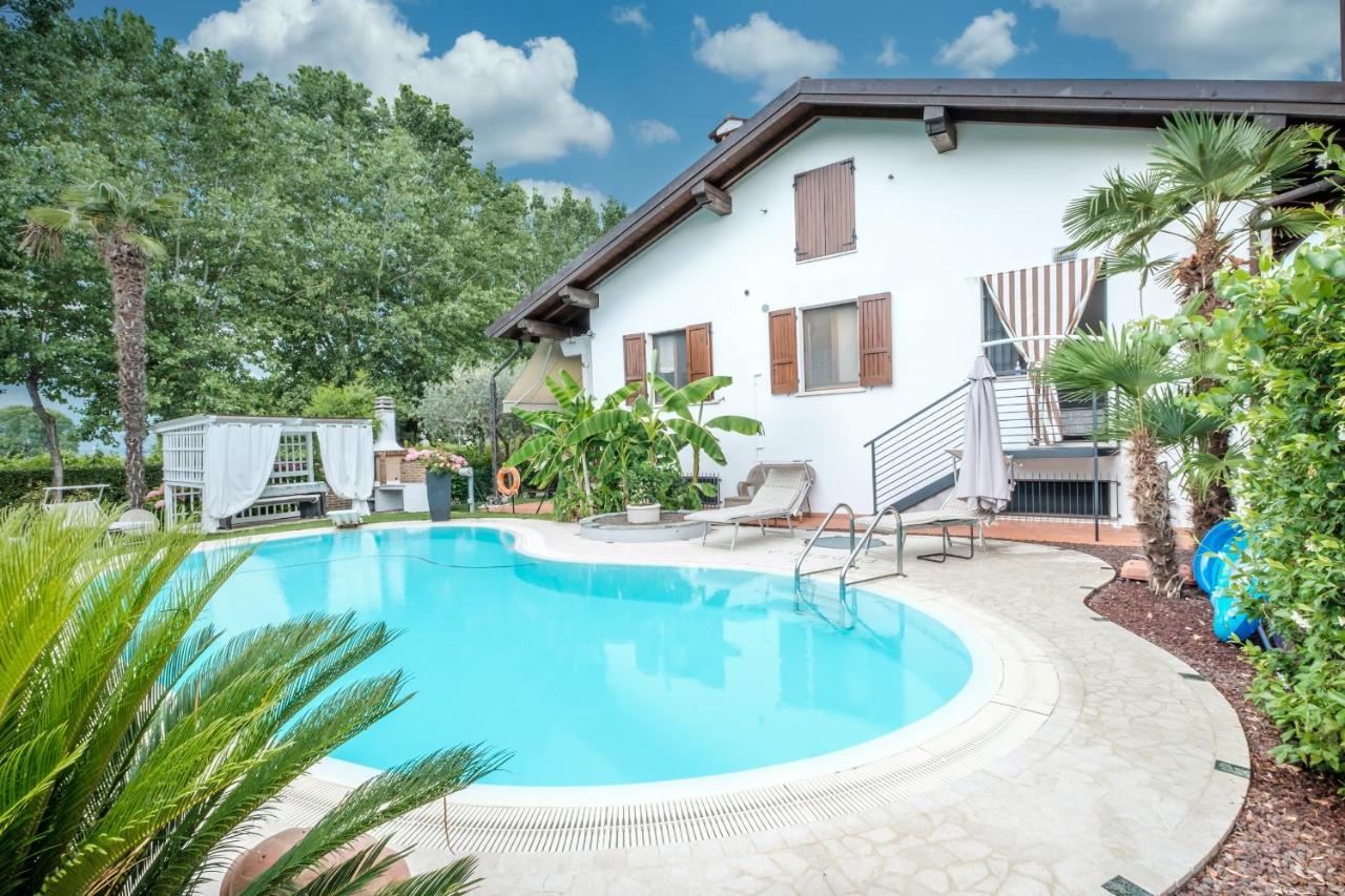 B&B Casa Gaia - Сирмионе Экстерьер фото